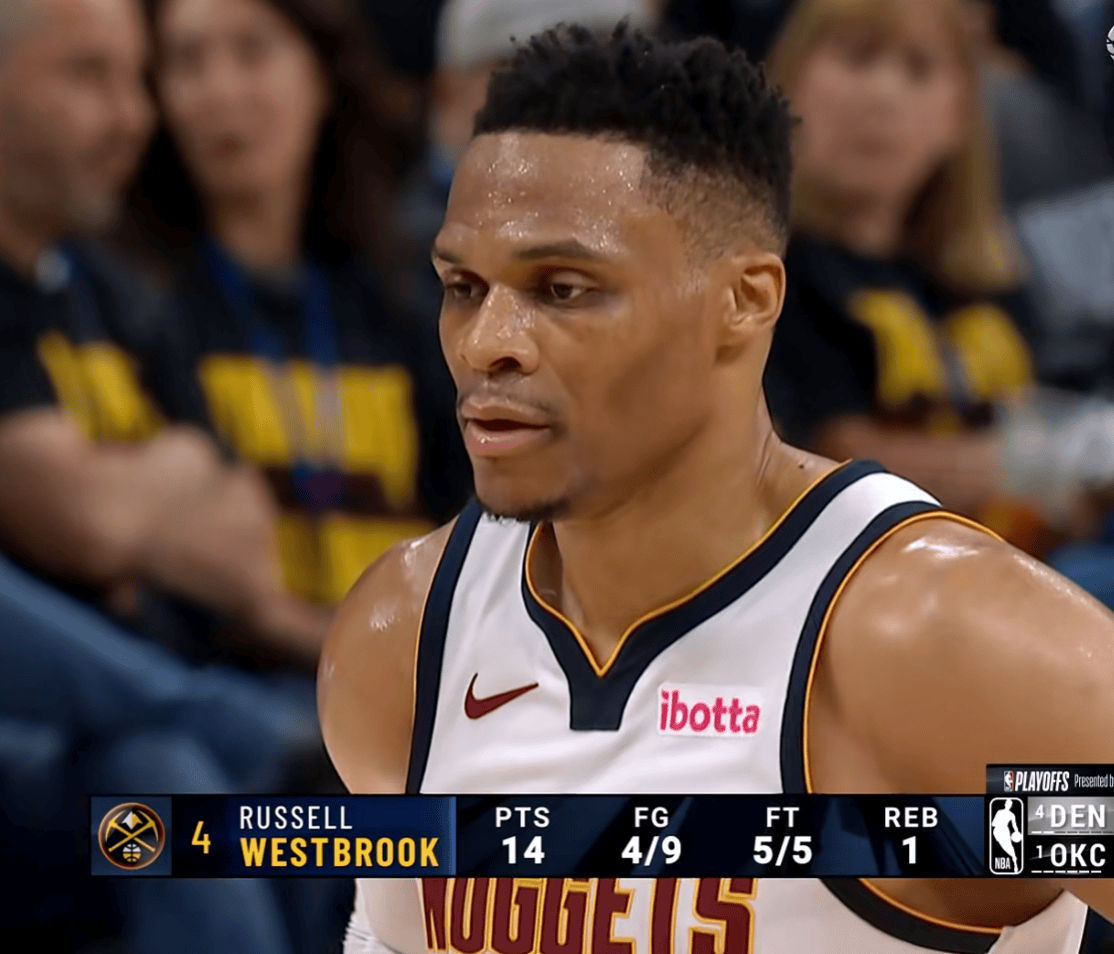 关于冲刺阶段华盛顿奇才调整名单以备NBA常规赛，造点机会环节打磨，质疑声仍在，临场指挥获称赞的信息