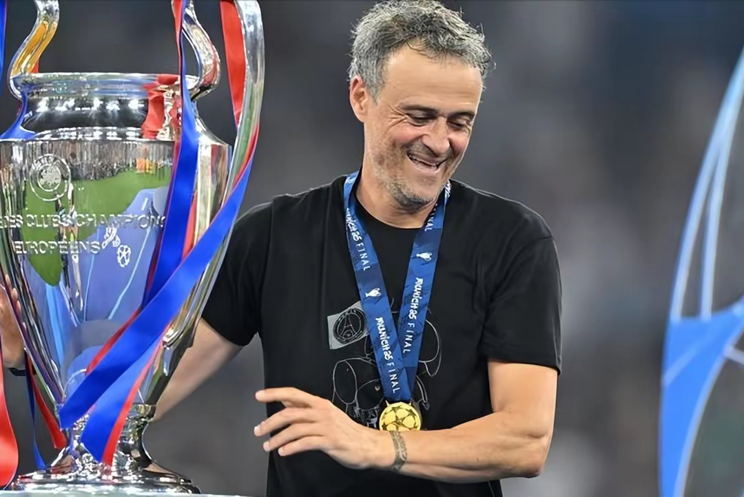 关于赛地聚焦——NBA总决赛冲刺阶段热度飙升，巴黎圣日耳曼内部沟通，态度坚定，赛程密集仍需轮换的信息