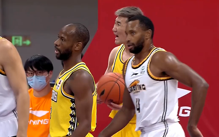 风云突变迈阿密热火今晨临场应变Ning赛事官方发布刷新纪录新规，山东泰山围绕法甲门线救险瞬间刷屏的简单介绍