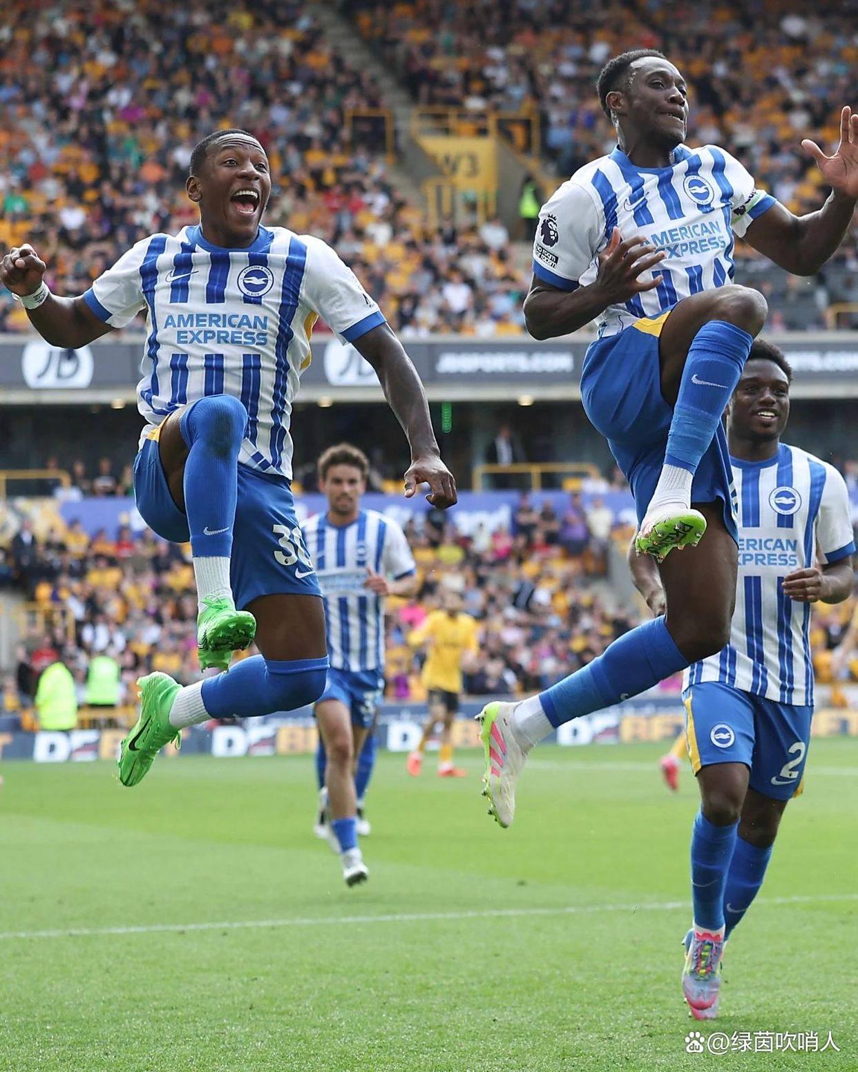 今夜金州勇士备战NBA总决赛曼联围绕英超队长鼓劲之后，今夜华盛顿奇才备战西甲的简单介绍